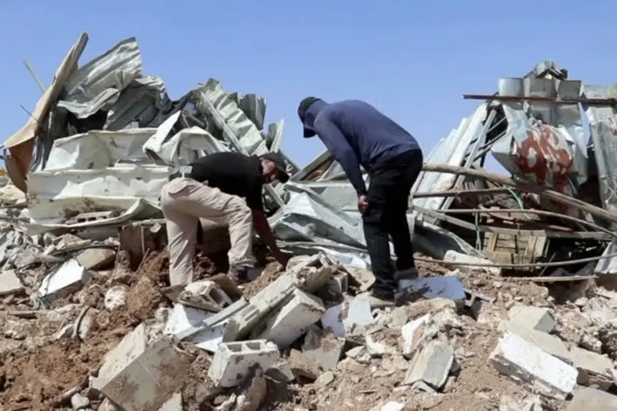 Cisgiordania, altre dieci case demolite dai bulldozer israeliani