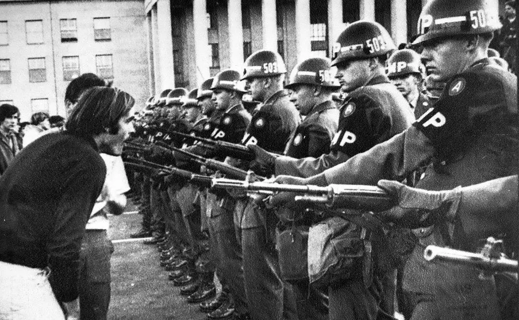 Usa, davanti al Pentagono una manifestazione contro la guerra