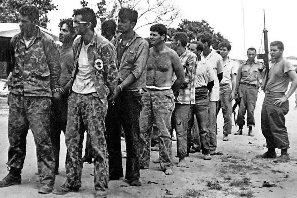 #AccaddeOggi: il 17 aprile del 1961 un gruppo di controrivoluzionari cubani sbarca sulla Baia dei Porci (Ansa)
