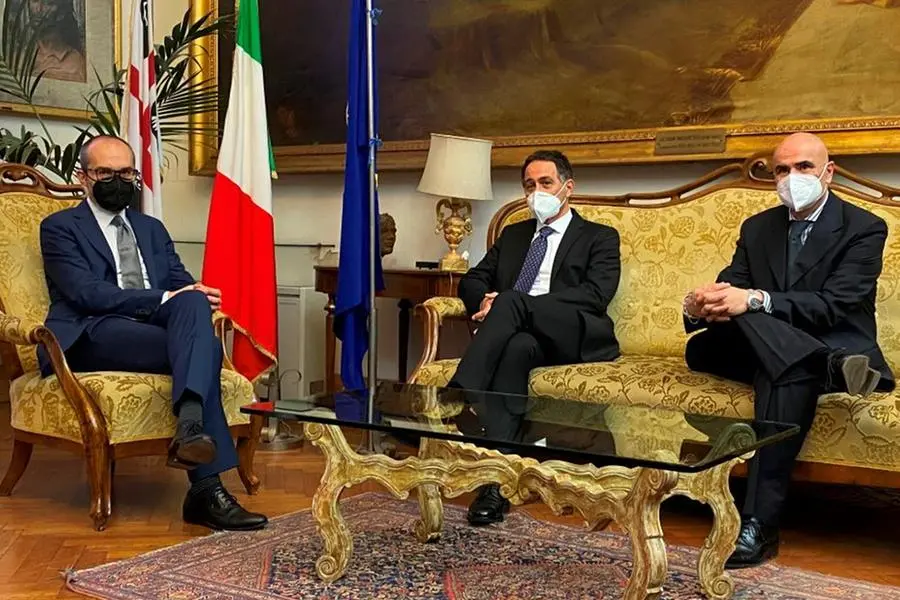 L'incontro in municipio (Foto Ufficio Stampa Comune di Cagliari)