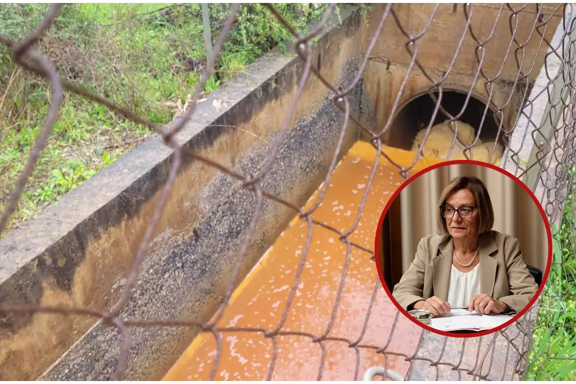 Genna Luas, a destra l'assessora Rosanna Laconi