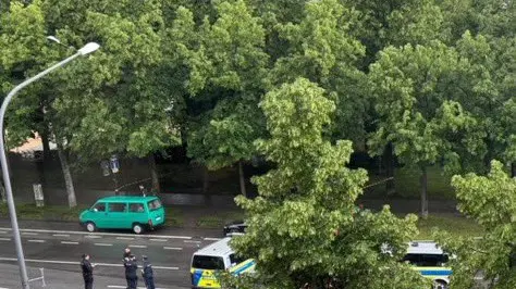 https://immagini.unionesarda.it/version/c:OWZkZjZjMzEtNWQ4NS00:ZmU3ZTQ2NjktNzdmYy00/image.webp?f=16:9