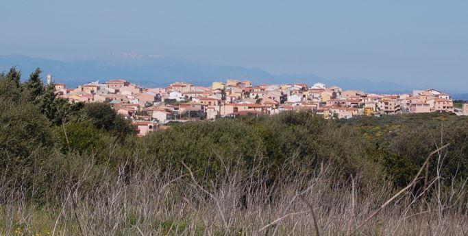 Santa Teresa Gallura, poche nascite ma la popolazione aumenta: «Grazie ai cittadini stranieri»