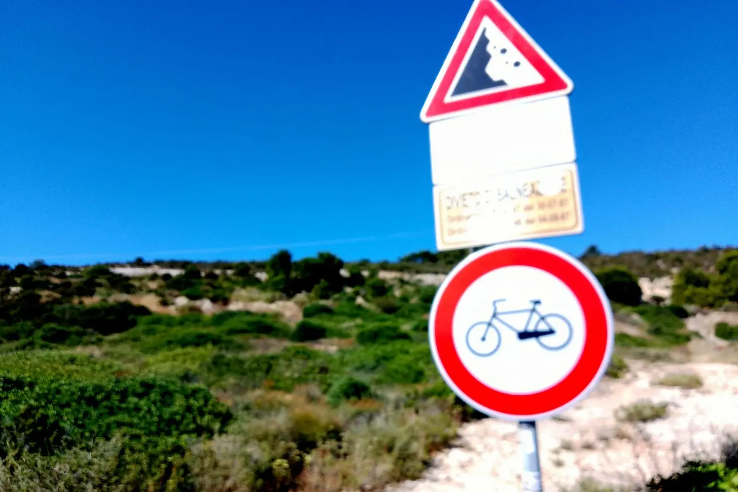 I nuovi cartelli alla Sella del Diavolo