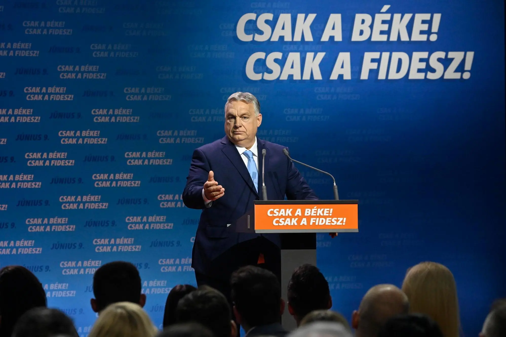 epa11288781 Hungarian Prime Minister and Chairman of Fidesz party Viktor Orban addresses a rally launching the campaign of the party for the European Parliamentary and the local elections in Budapest, Hungary, 19 April 2024. The inscription readPeace only! Fidesz only! EPA/Szilard Koszticsak HUNGARY OUT