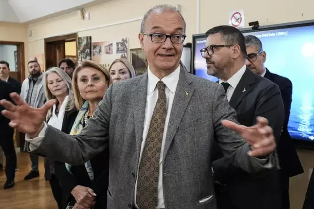 Il ministro Valditara (Ansa)
