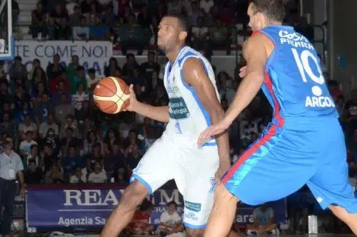 Quinton Hosley