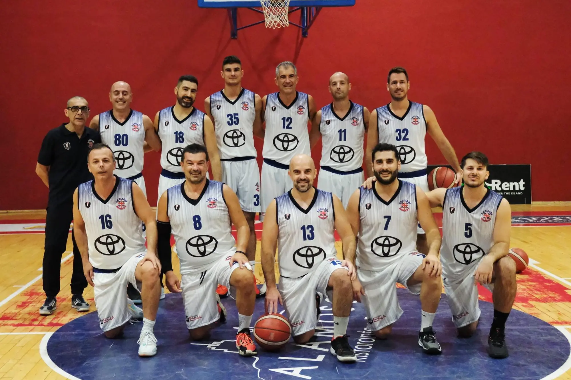 Foto di squadra del Cagliari Basket (foto concessa)
