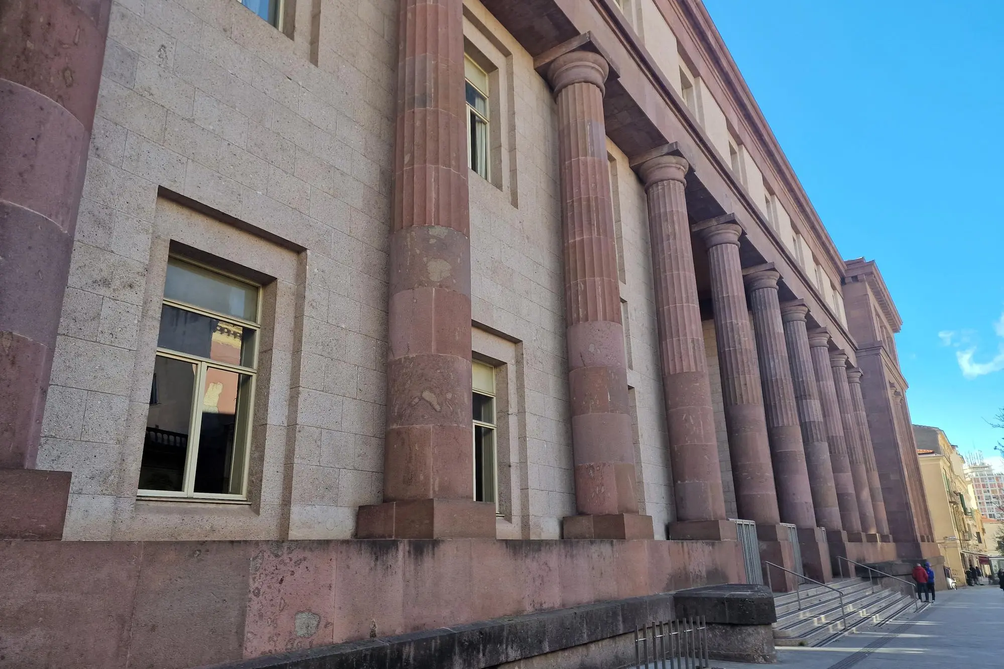 Il tribunale di Sassari (foto Floris)