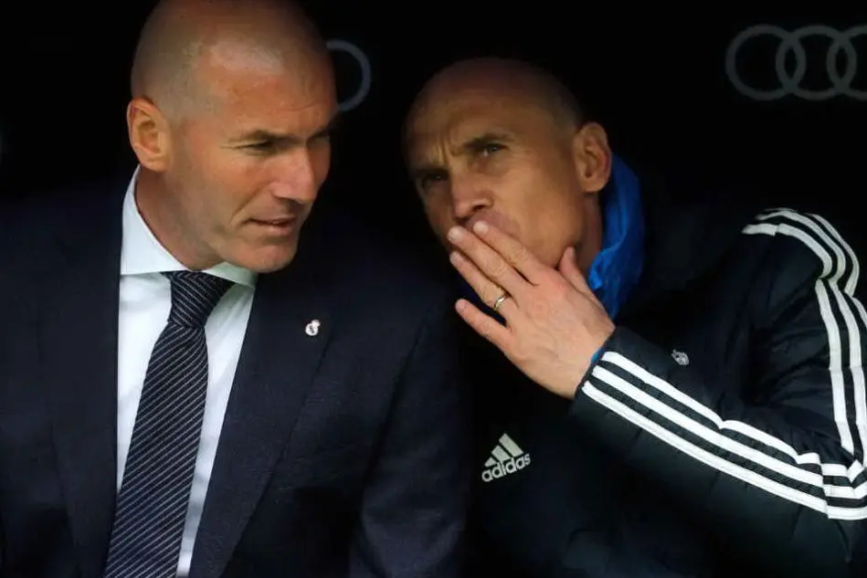 Zinedine Zidane e Antonio Pintus (Ansa)