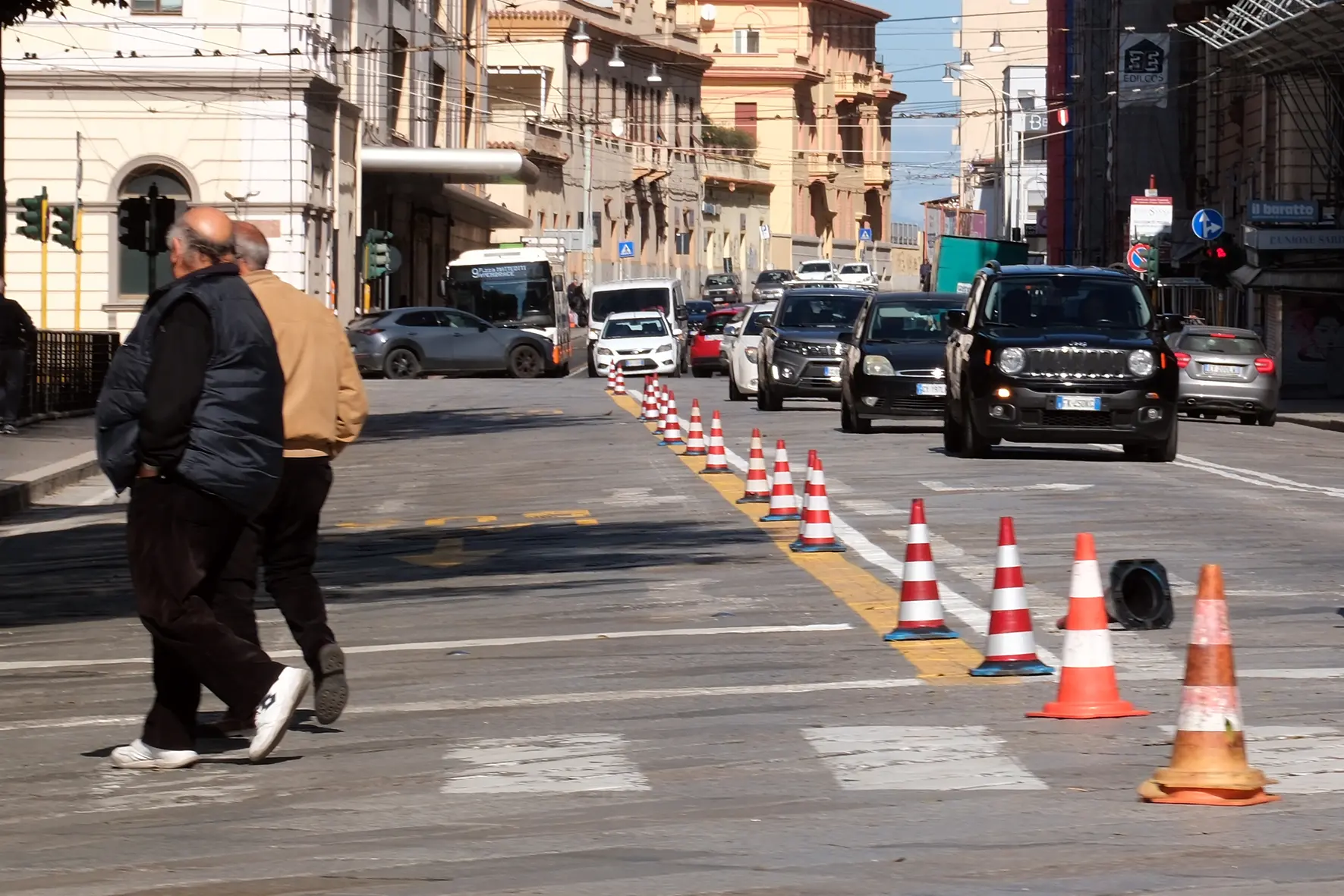 Lavori in via Roma (foto L'Unione Sarda)
