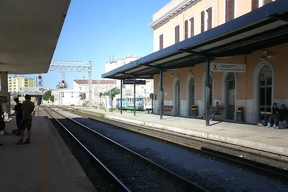 La stazione di Sassari (Wikipedia)
