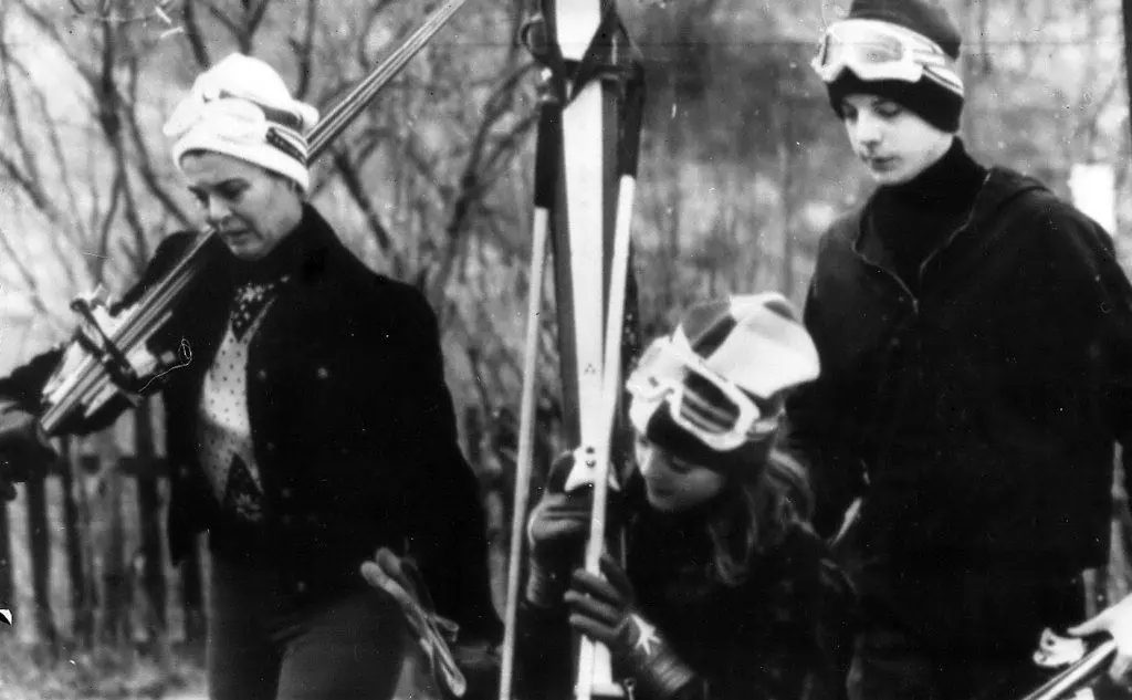 Paul Getty III sulle nevi austriache con la mamma