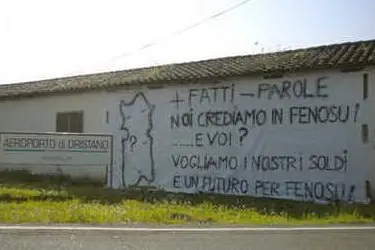 Una scritta a fenosu