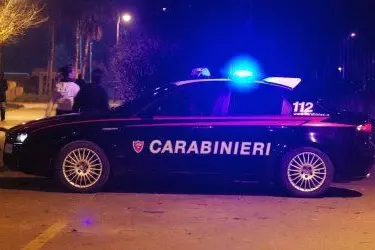 I carabinieri hanno arrestato un operaio per lesioni aggravate