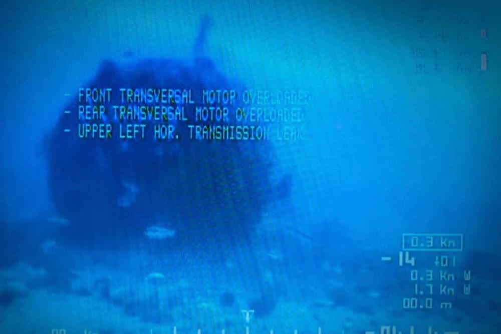 Cacciamine in azione nel mare di Sardegna: trovate 16 bombe inesplose