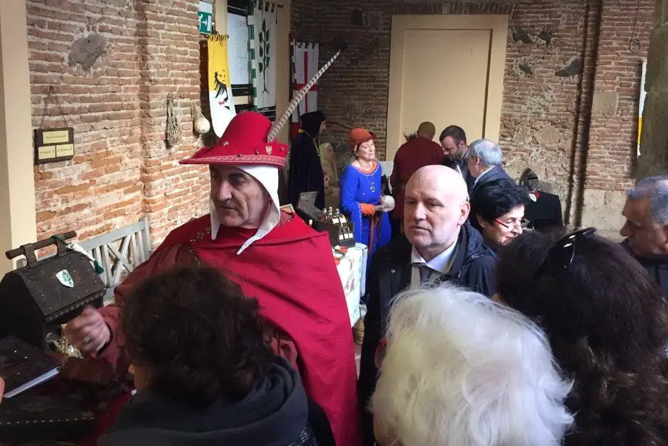 Il professore Mele in un recente convegno all'università di Oristano (foto L'Unione Sarda - Sanna)