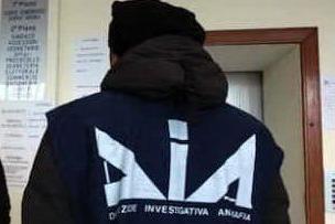Mafia, confiscati 100 milioni a imprenditore affiliato a Casalesi
