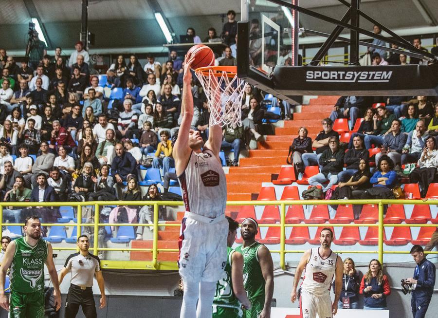 I playoff: Esperia-Dinamo Brindisi