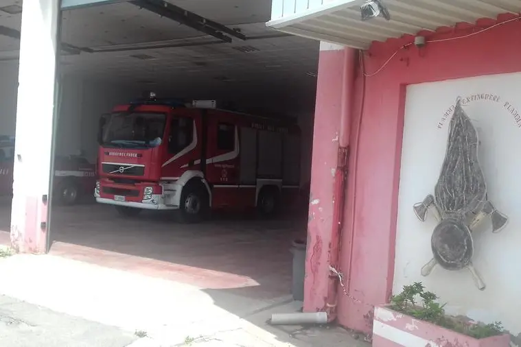 Vigili del fuoco di Carbonia (foto Scano)