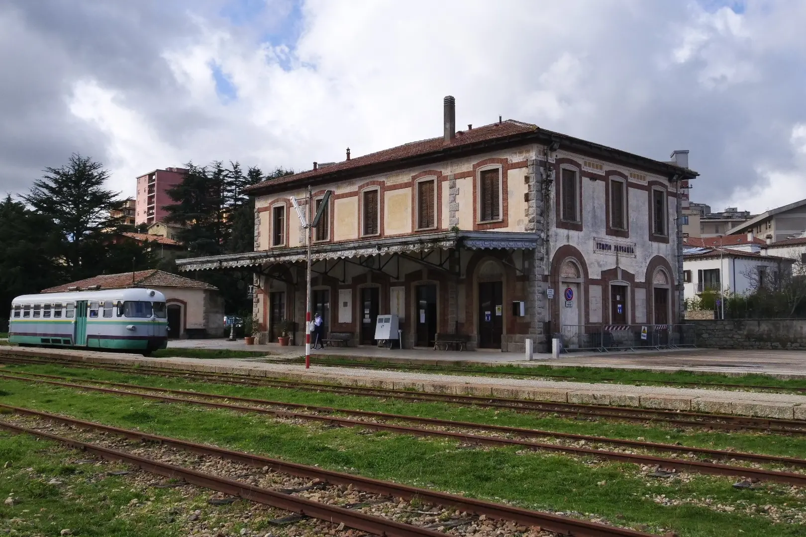 La stazione ferroviaria di Tempio Pausania (foto @FAI)
