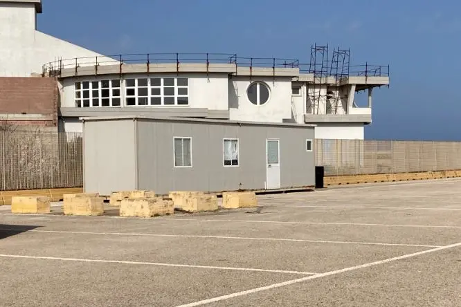 L'ex mercato Ittico nello scalo di Porto Torres (foto Pala)