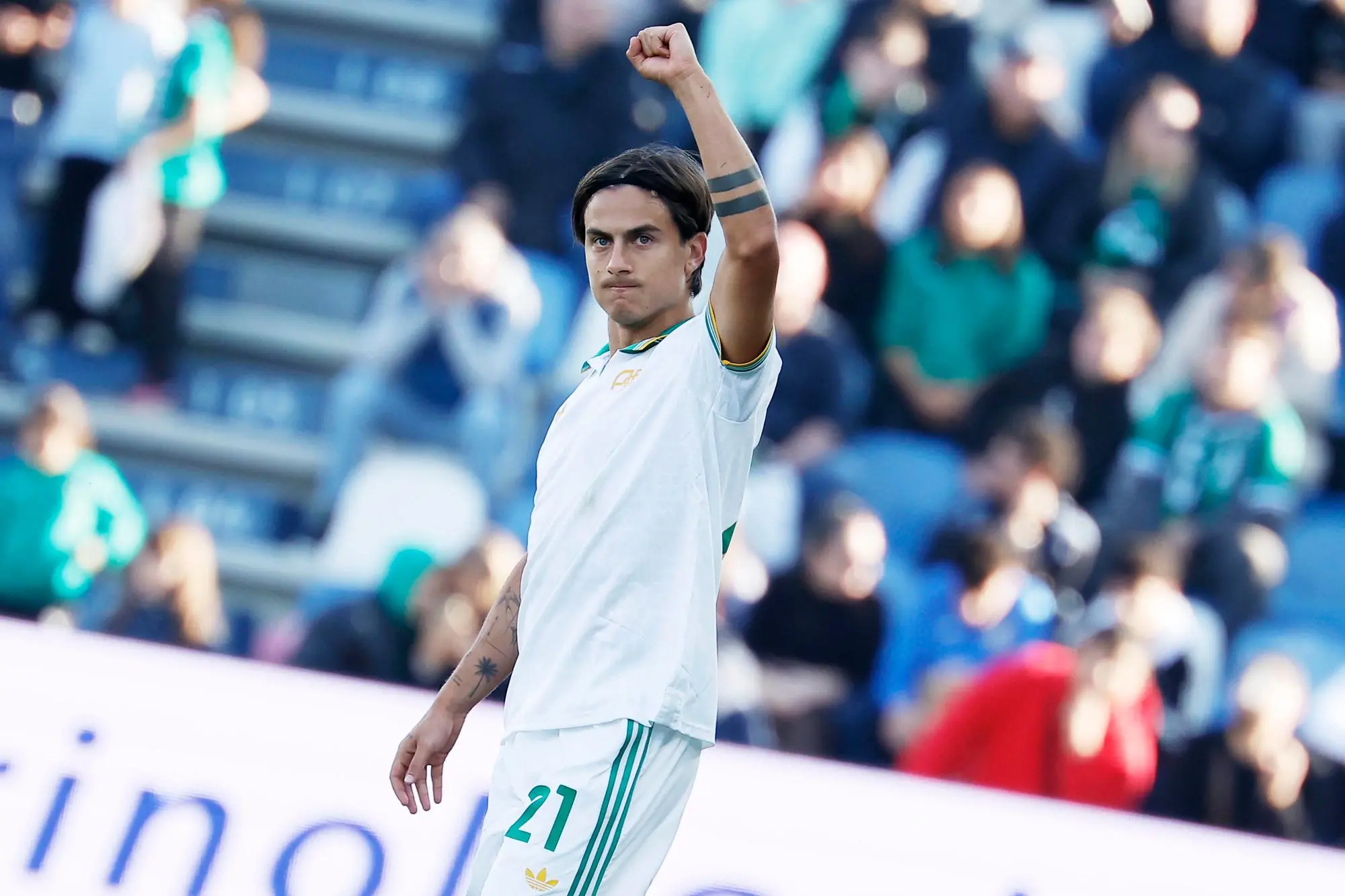 Roma's Paulo Dybala jubilates after scoring the goal during the Italian Serie A soccer match US Sassuolo vs AS Roma at Mapei Stadium in Reggio Emilia, Italy, 26 October 2025. ANSA /ELISABETTA BARACCHI