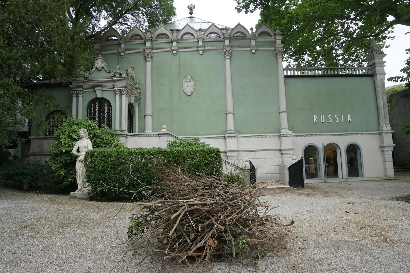 Esterno del Padiglione Russia, alla Biennale Arte 61, Venezia 5 maggio 2026. ANSA/ANDREA MEROLA