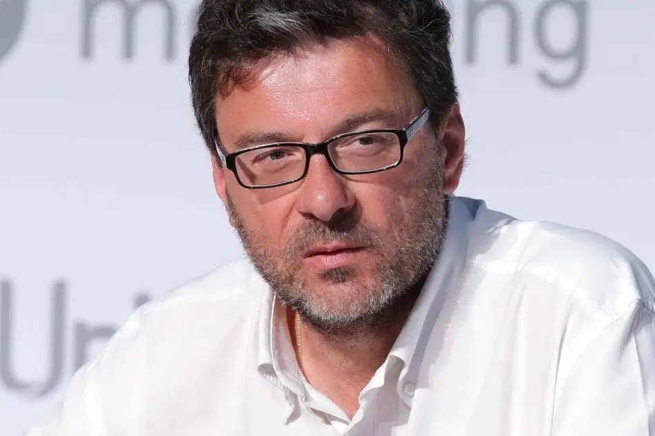 Giancarlo Giorgetti (Ansa)