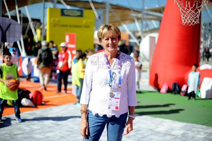 Sara Simeoni alla presentazione Happy Meal Sport Camp,progetto dedicato alla promozione dello sport e di un corretto stile di vita a Expo Milano 2015, Milano, 24 settembre 2015. ANSA/DANIELE MASCOLO