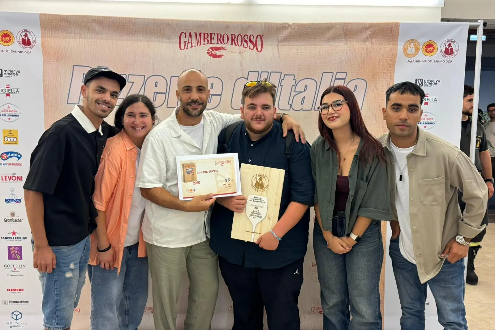 Il team della pizzeria Remi