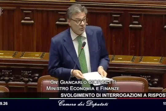 Conti pubblici, Giorgetti: fallito? "Siamo in linea col preventivato"