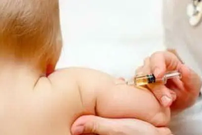 Con l'obbligo dei vaccini arrivano le code e i primi problemi alle Asl