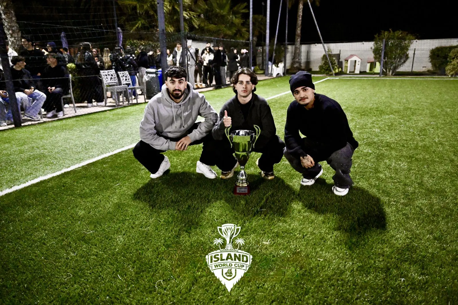 Gli organizzatori della Island World Cup (foto concessa)