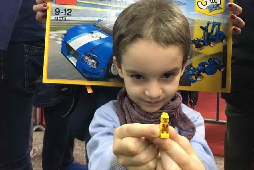 Tortolì: Antonio, 5 anni, è il principe dei mattoncini Lego