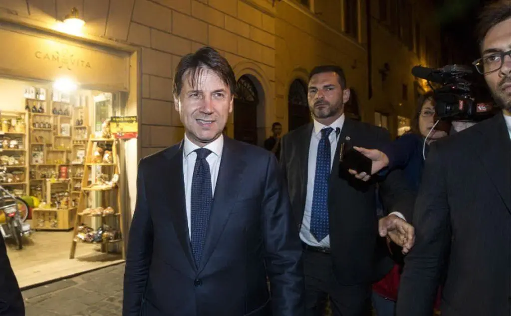 Dopo aver accettato l'incarico, Conte lascia il Quirinale (Ansa)