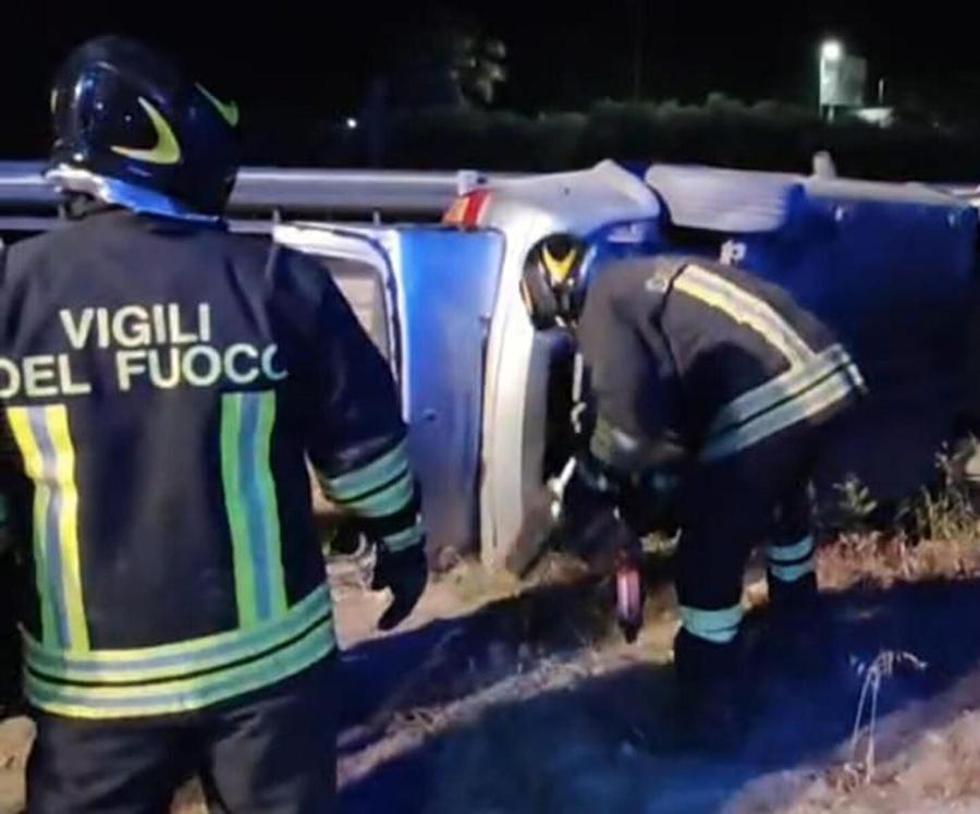 Minorenni al volante, la fuga e lo schianto: muore un sedicenne