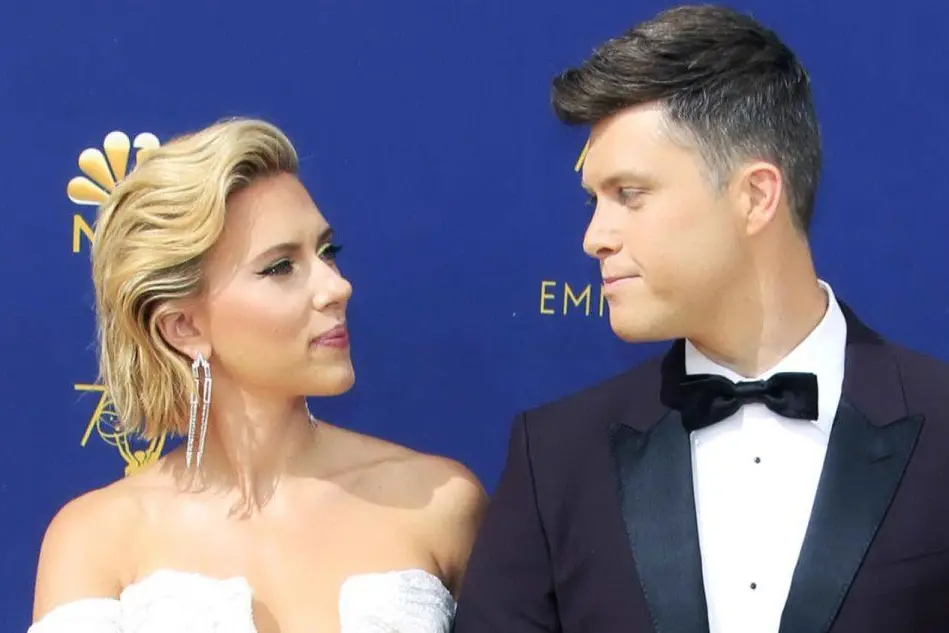 Scarlett Johansson e Colin Jost (Ansa)