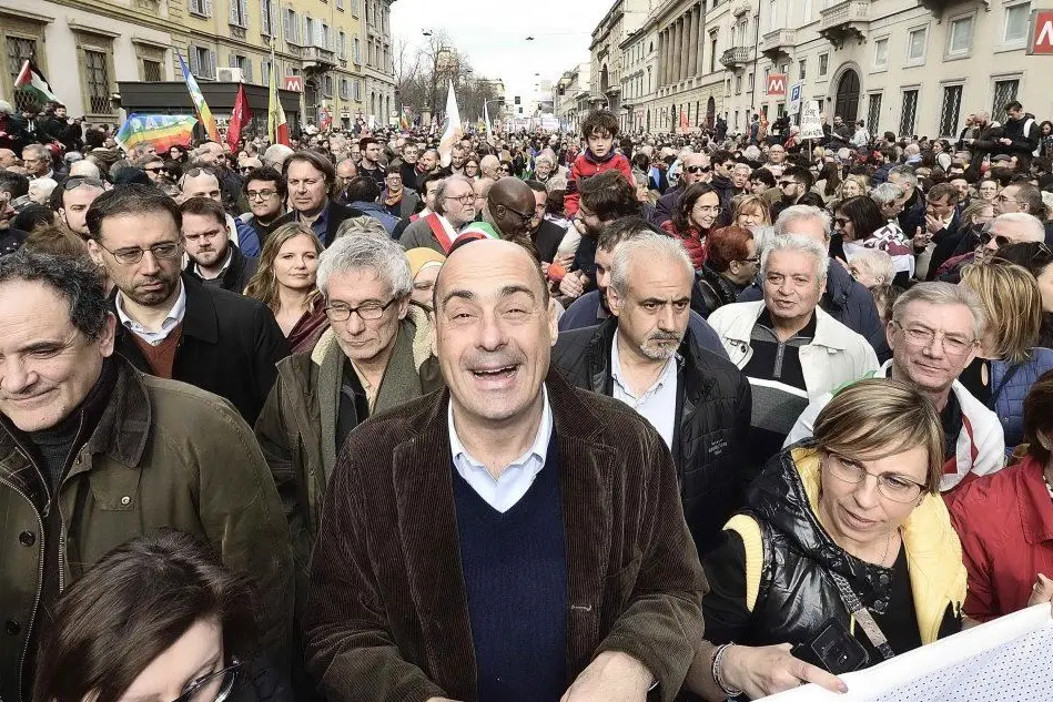 Zingaretti a Milano, durante la recente manifestazione contro le discriminazioni (Ansa)