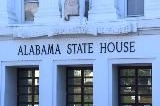 Ok del Senato dell'Alabama a una legge repressiva sull'aborto