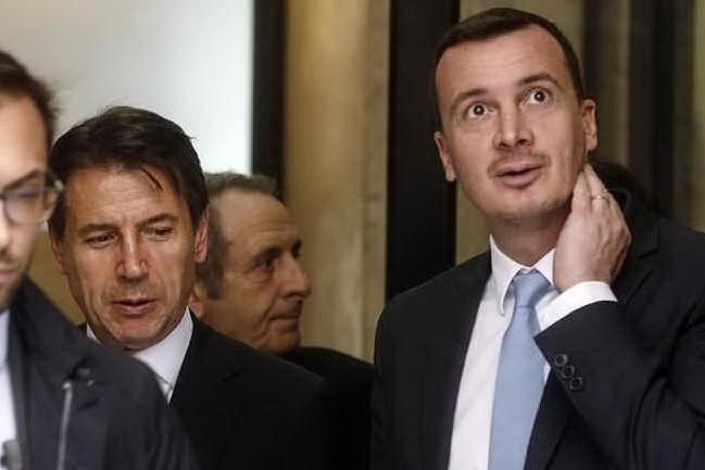 Rocco Casalino: &quot;Per 2 milioni farei il portavoce di Berlusconi&quot;