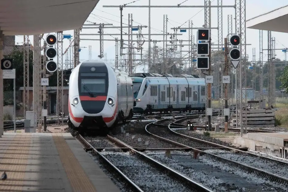 Treno veloce Cagliari Sassari (foto Ungari)
