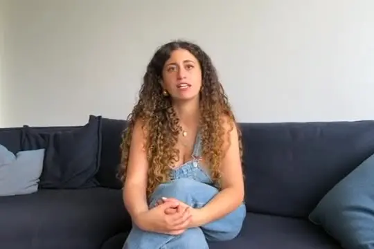 Delia esce con 'Sicilia bedda: Siciliano è lingua antica, non vecchia