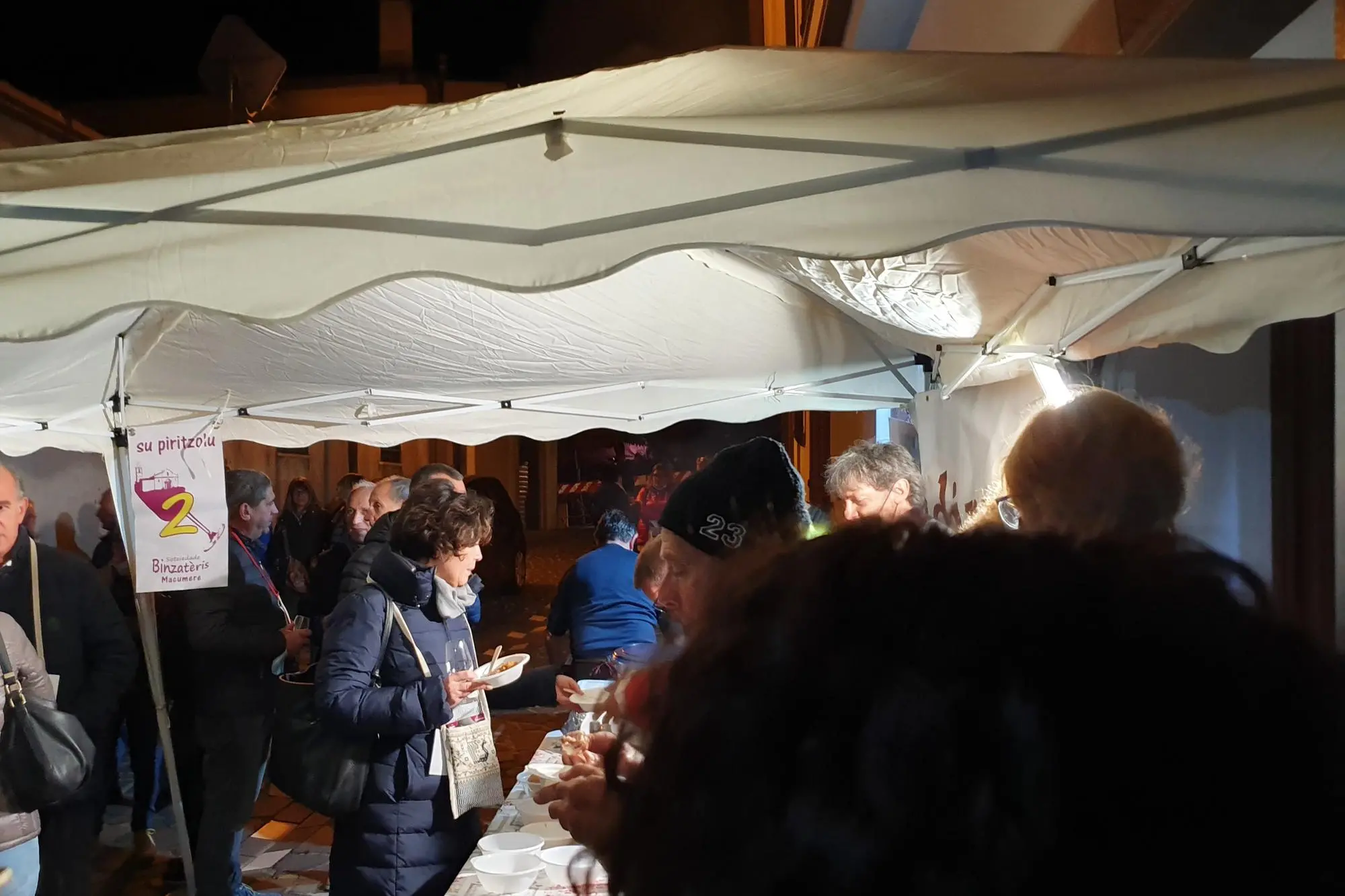 Una manifestazione a Macomer (foto Oggianu)