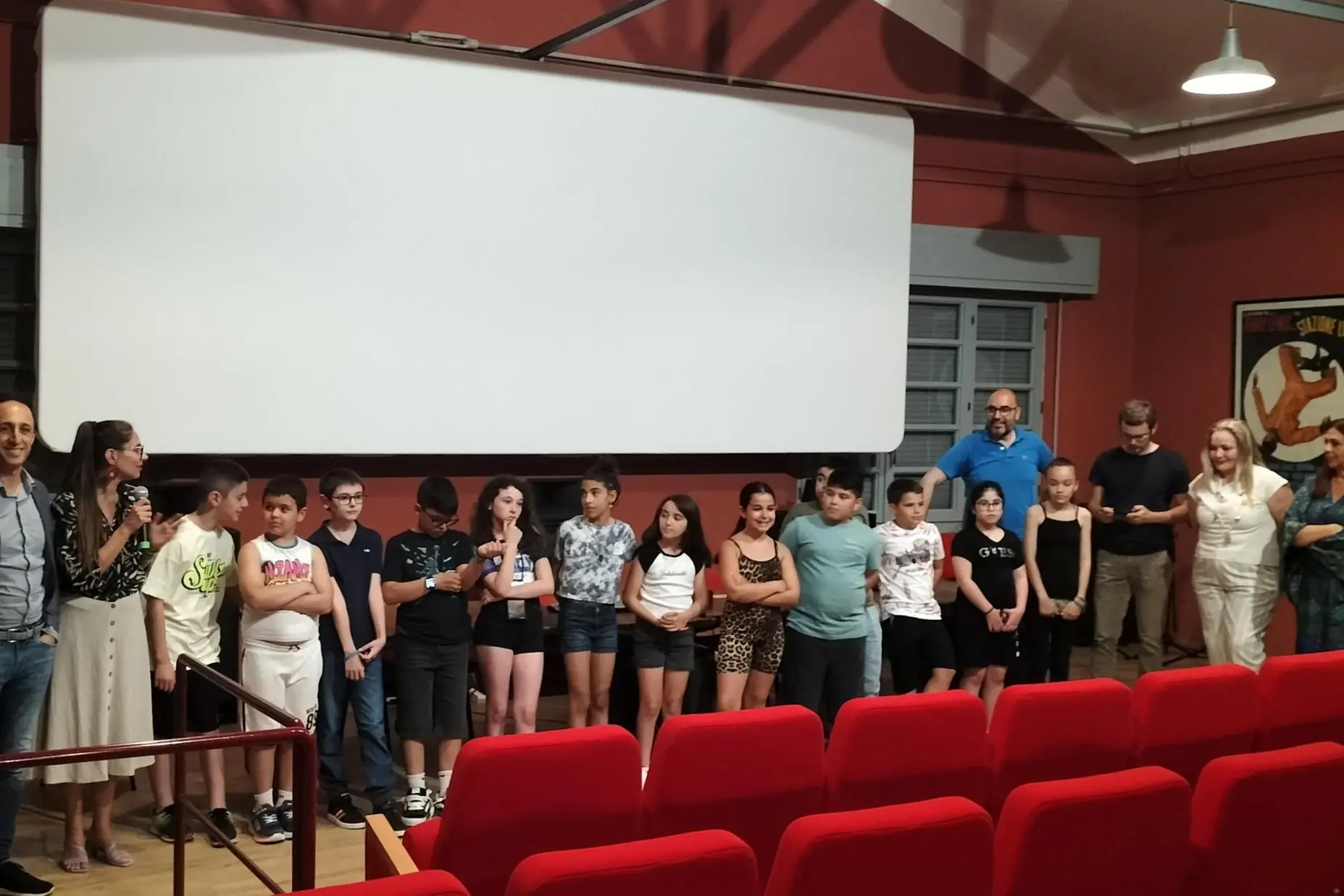 Gli scolari del progetto di lingua sarda (foto Scano)