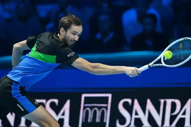 Daniil Medvedev, 27 anni, giocherà in semifinale contro Sinner (foto Ansa)