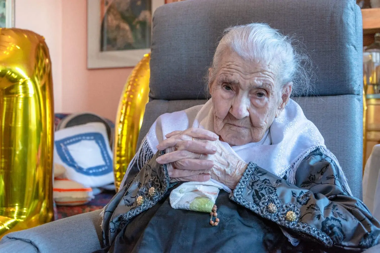Peppina Serventi nel giorno del suo centesimo compleanno (foto Murru)