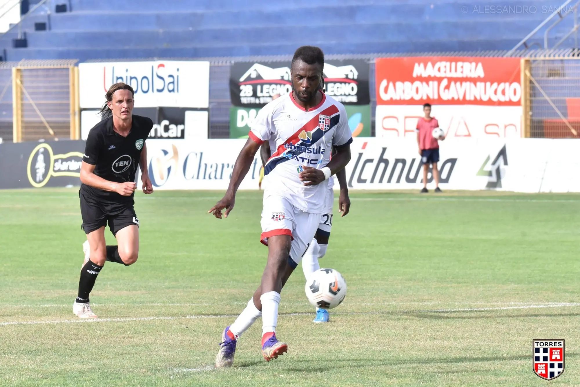 Il rientro di Diakite rincuora l'attacco (foto Torres-A. Sanna)