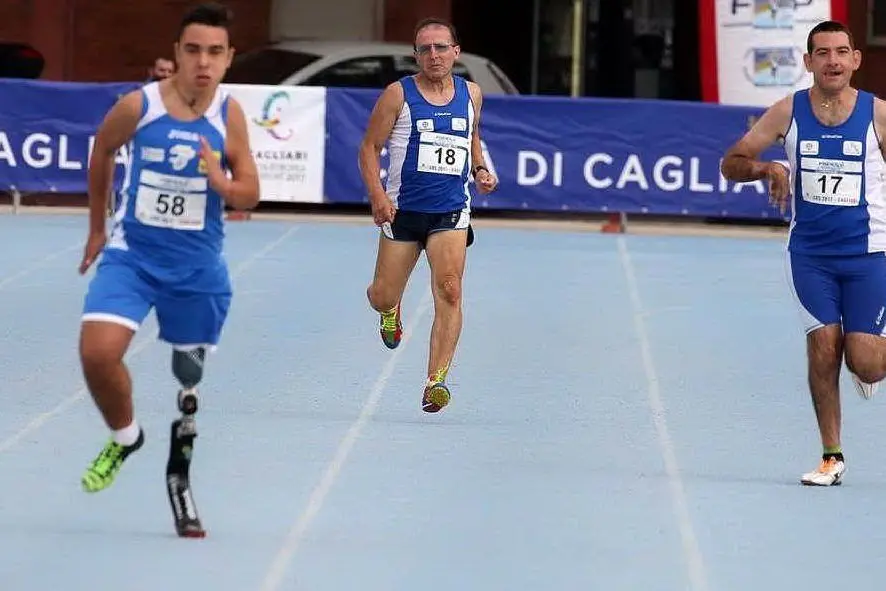 Al via i campionati di atletica leggera: 5 sardi coinvolti (in foto - a destra e al centro - Fabrizio Minerba e Roberto Felicino Musiu)