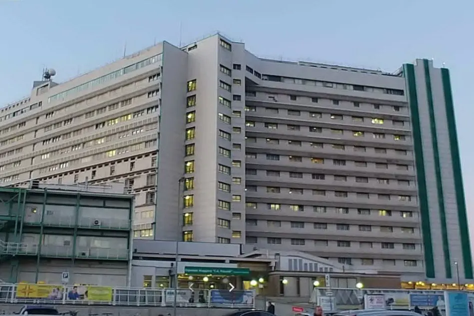 L'ospedale Maggiore di Bologna (foto Google Maps)